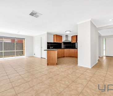 Affordable Family Living in Roxburgh Park - Photo 5