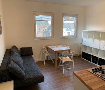 Stilvolle, vollmöblierte Wohnung direkt am HBF Krefeld - Photo 1