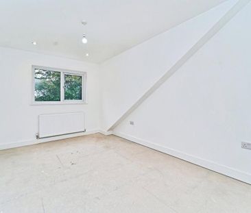 3 bedroom bungalow to rent - Photo 1