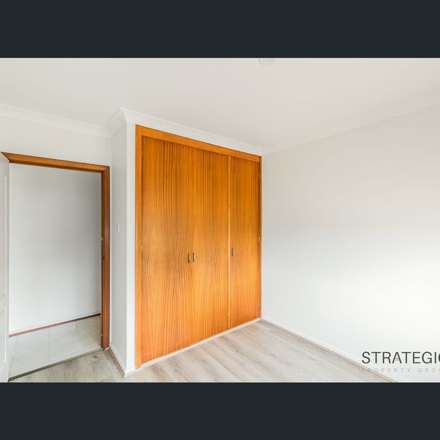 16 Hurst Place, Safety Bay, WA 6169 - Photo 1