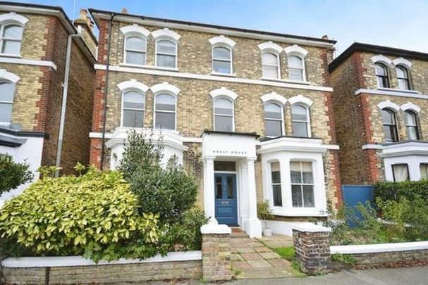 Gladstone Road, Broadstairs, CT10 - Photo 1