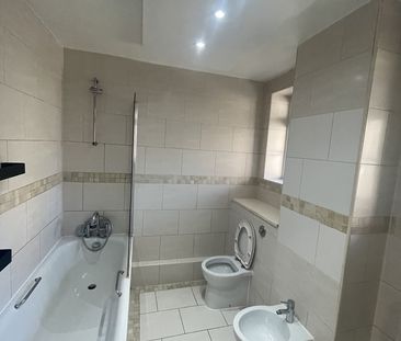 3 Bed Flat, Ferron Road, E5 - Photo 4