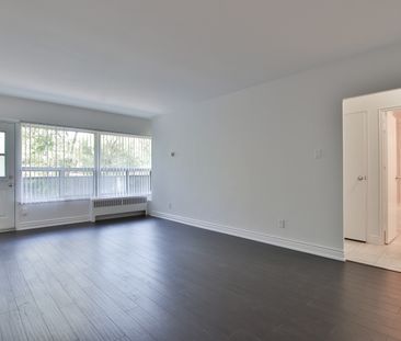 2 Bedrooms Open Concept - Photo 5