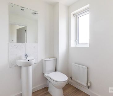 3 bedroom detached house to rent - Photo 5