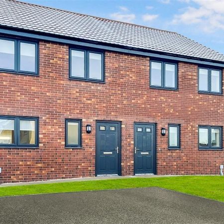 3 bedroom semi-detached house to rent - Photo 3