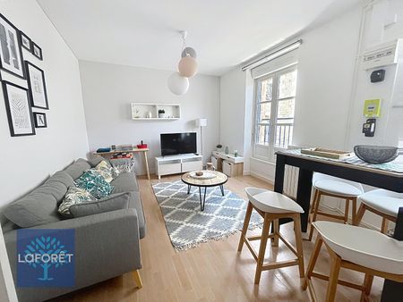 Appartement T2 FOUGERES à louer - Photo 2