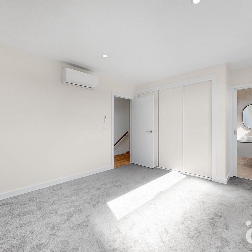 3/6 Wheeler Street, Ormond - Photo 1
