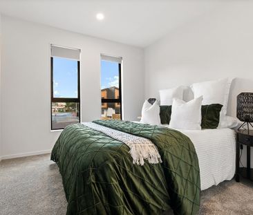 13 Red Arches Road, Henderson - Photo 5