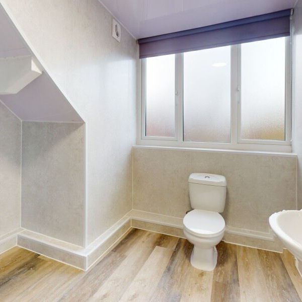 Royal Park Grove, Hyde Park - Photo 1