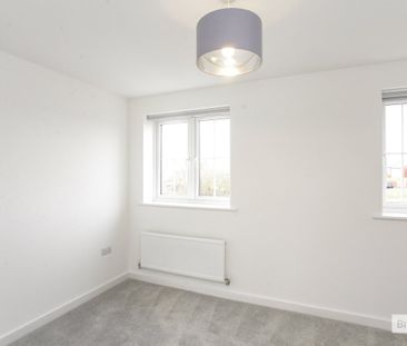 Nero Avenue, Nuneaton - Photo 2