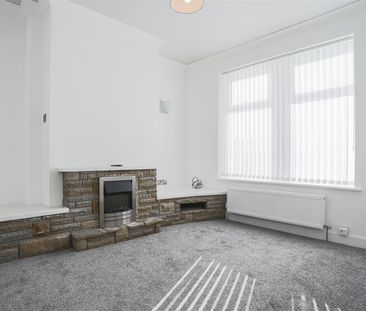 Fairfield Avenue, Rossendale - Photo 4