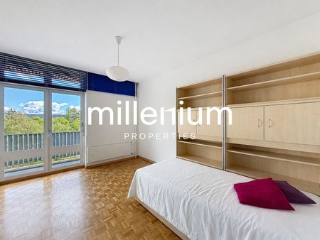 Cross-floor apartment with exceptional view - Photo 4