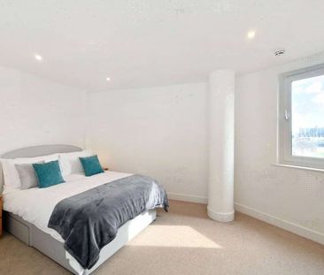 2 Bed Flat, New Atlas Wharf, E14 - Photo 2