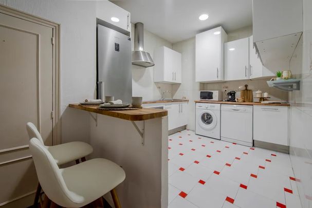 Calle de Atocha, Madrid, Community of Madrid 28012 - Photo 1