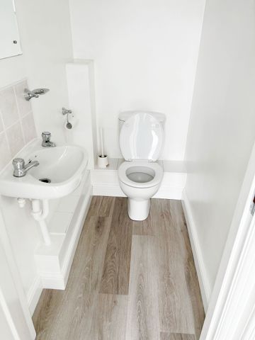 Queens Ave, Glazebury - Photo 4