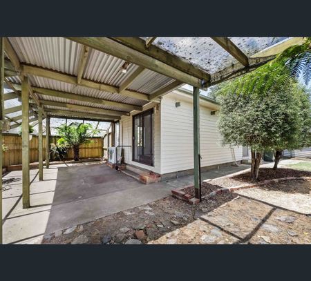 212 Yarrowee Street, Sebastopol, Vic 3356 - Photo 2