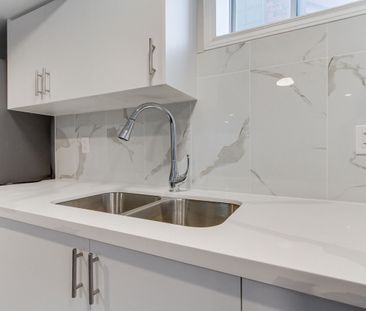 For Lease - 238 Forbes Terrace, Milton, Ontario - Photo 3