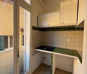 Location Appartement 2 pièces 33m² LE LAVANDOU 83980 - Photo 5