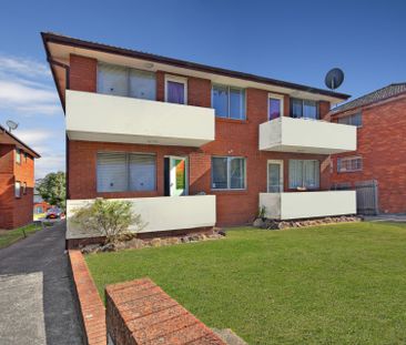 Prime Location - Photo 3