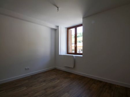 Location Appartement 76 m2 à Doizieux - Photo 3