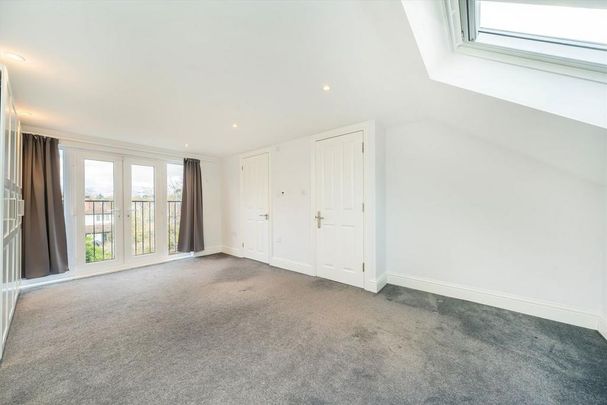 5 bedroom semi-detached house to rent - Photo 1