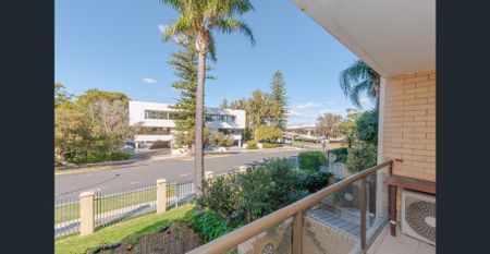 2 Bedrooms Apartment in Great Location - Photo 4