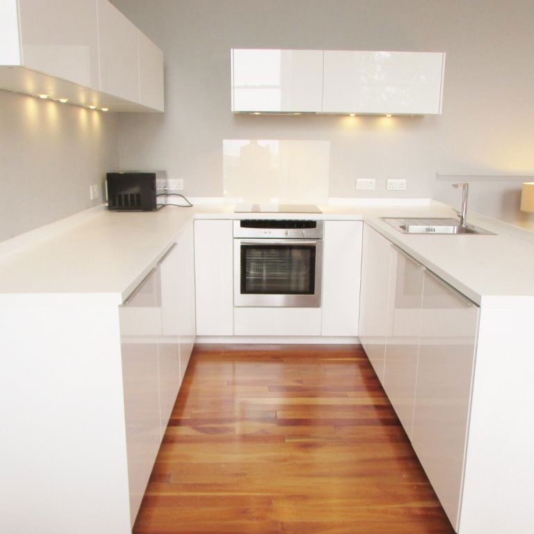 To Let 2 Bed Flat - Photo 1