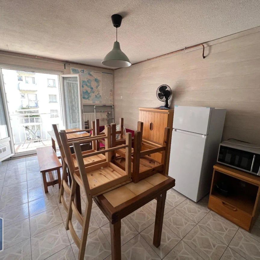 Appartement à louer 5 pièces 73.9m² - Photo 1