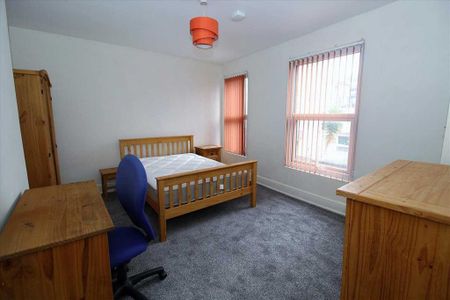 2 bedroom house share to rent - Photo 5