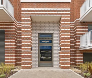 Langham Grove, Thamesmead - Photo 6