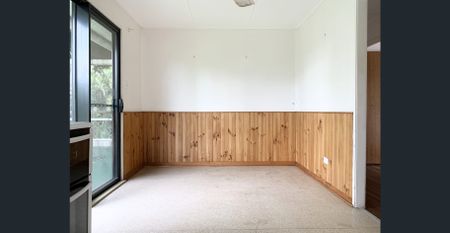 3 BEDROOM HIGH-SET HOUSE WITH OFFICE & DECK! - Photo 4