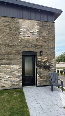 For Lease - 857 Dundas Street Unit# Unit 4, London East, Ontario - Photo 1