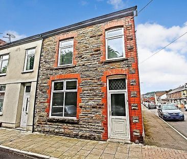 Lawn Terrace, Treforest - Photo 6