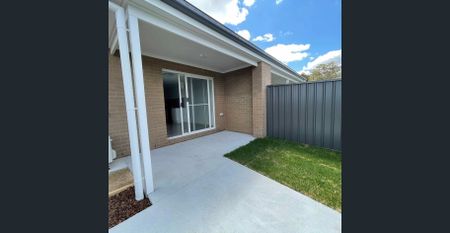 2 BEDROOM TOWNHOUSE - Photo 2