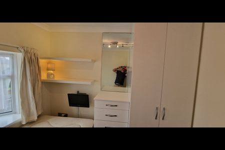 Room in a Shared House, Gurney Road, SO15 - Photo 5