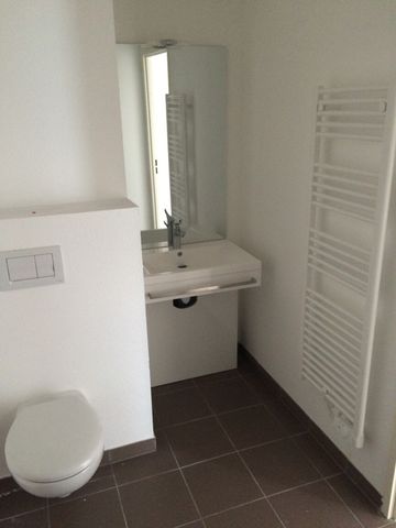 Location Appartement 2 pièces 41m² BAYONNE 64100 - Photo 2