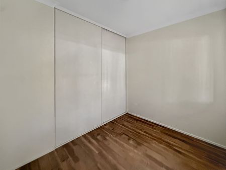 Private, Elevated Apartment in Cape Byron Estate - Photo 5