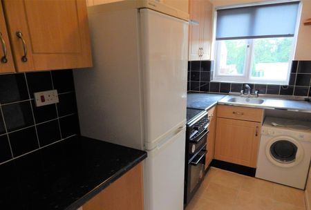 Rangeworthy Close, Redditch - Photo 4