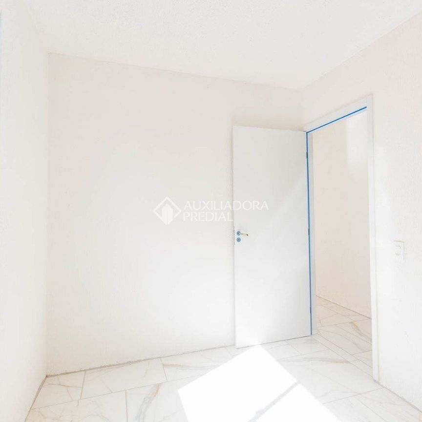 Apartamento com 2 quartos e 40m² para alugar em Santa Rosa de Lima, Porto Alegre. - Photo 1