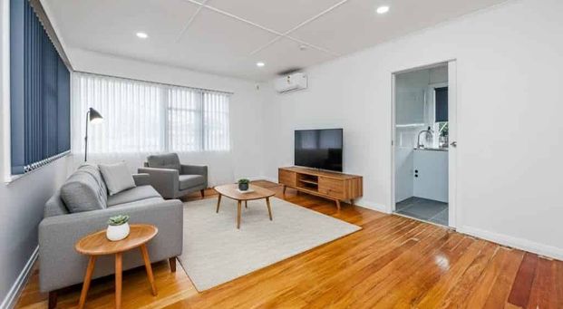 Centrally Located in Desirable New Windsor! - Photo 1