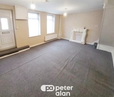 Oxford Street, ABERDARE - Photo 3