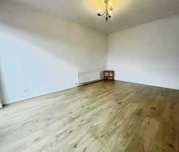 1 bedroom semi-detached house to rent - Photo 4