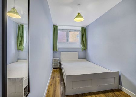 Yelverton Road, SW11 3SP, London - Photo 2