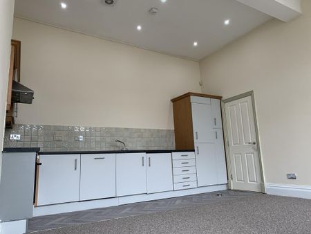 2 bedroom flat to rent - Photo 5