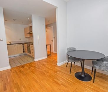 1 bedroom flat to rent - Photo 5