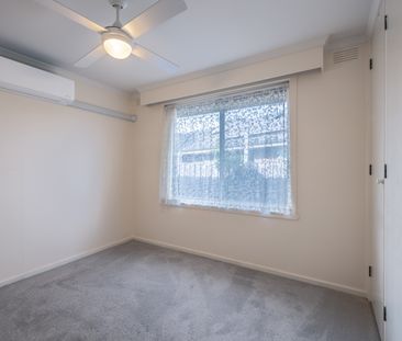 3 Fleming Court, Oakleigh South VIC 3167 - House For Rent | Domain - Photo 6