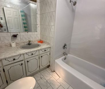 For Lease - 166 Kulpin Avenue Unit# Main floor, Bradford West Gwill... - Photo 5