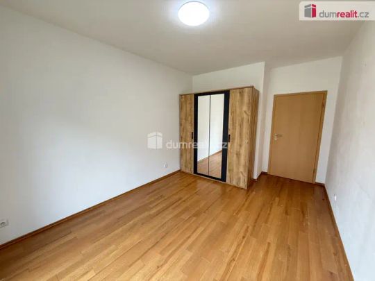 Pronájem bytu 2+kk 59 m - Photo 1