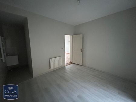 Location Appartement 2 pièces 34m² LE BLANC 36300 - Photo 5