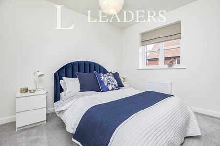 4 bedroom house to rent Foster Close, Mickleover, Derby, DE3 - Photo 3